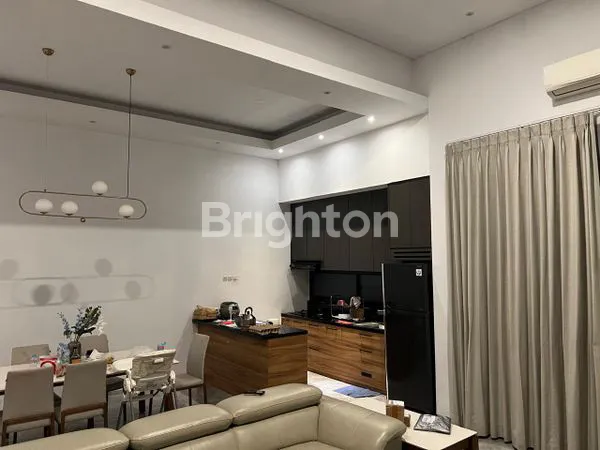 image RUMAH MEWAH DI SERPONG LAGOON MURAH (2)