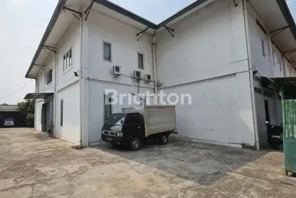 image PABRIK GARMENT PEGADUNGAN (5)