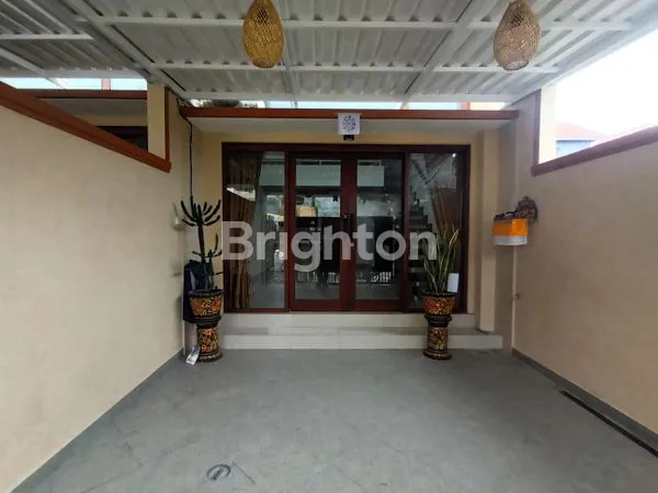 RUMAH MEZANINE MINIMALIS FULL FURNISH DI KEROBOKAN, BALI