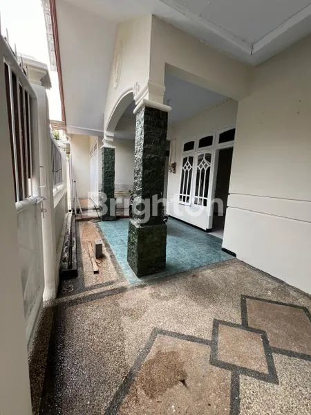 image RUMAH DI BCT 9 MENIT KE UNMER MALANG (4)