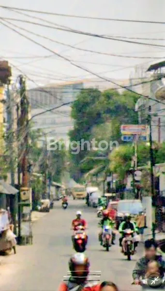 image LAHAN TANAH STRATEGIS ROW 2 MOBIL RAMAI/HIDUP COCOK UNTUK KOS-KOSAN, HUNIAN, TEMPAT USAHA, OFFICE, MINIMARKET DI TOMANG JAKARTA BARAT (2)