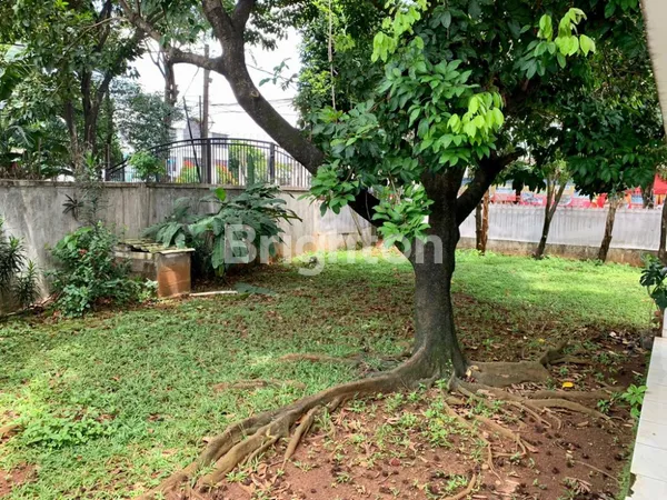 image RUMAH DI KOMPLEK AU WARINGIN ASRI JAKARTA TIMUR (2)