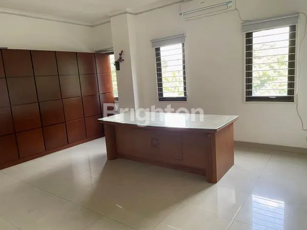 image SANGAT COCOK BUAT RUMAH KOST KANTOR ONLINE SHOP DLL RUKO GANDENG 4 LANTAI PETOJO CIDENG JAKARTA PUSAT AREA KOST-KOST AN UKURAN 8 X 15 M2 HADAP TIMUR ROW JALAN 2 MOBIL DEKAT JALAN RAYA UTAMA NEGO (4)