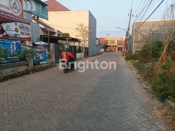 image TANAH KOMERSIAL COCOK UNTUK USAHA LOKASI PINTU MASUK TAMAN GUNUNG ANYAR (2)