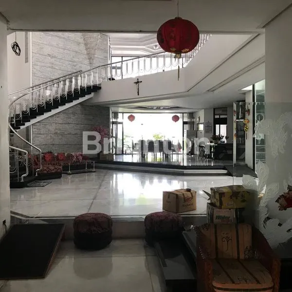 image RUMAH MEWAH DEKAT GALAXY MALL 1 & 2 (2)