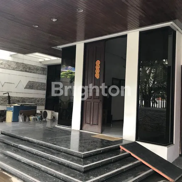 image RUMAH MEWAH DEKAT GALAXY MALL 1 & 2 (6)