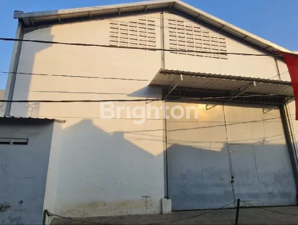 image GUDANG SIAP PAKAI DEKATBKEDUNG COWEK POGOT KEDINDING  (1)