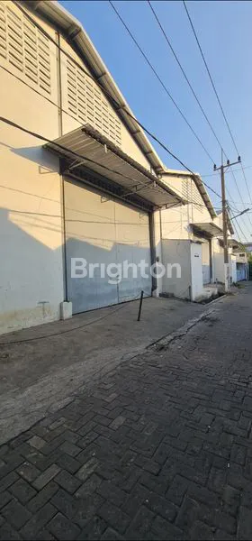 image GUDANG SIAP PAKAI DEKATBKEDUNG COWEK POGOT KEDINDING  (2)