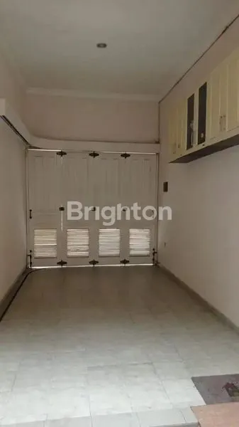 image RUMAH DI BABATAN PRATAMA NOL JALAN PERUMAHAN (6)