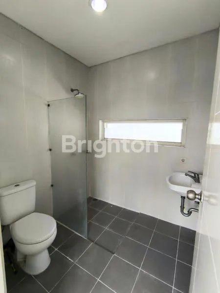 image RUMAH MEWAH 2 LANTAI CITRALAND - DEKAT SKA MALL & LIVING WORLD (7)