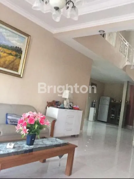 image RUMAH LUAS 3KT DI TANJUNG BUNGA, MAKASSAR (3)