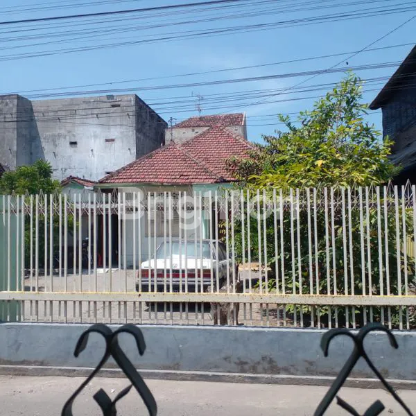 image RUMAH DI PUSAT KOTA PARE (4)