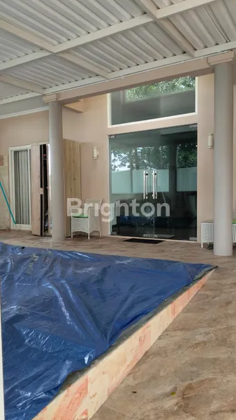 image RUMAH/ VILLA PLUS SWIMMING POOL DISEWAKAN DI TAMAN DAYU (2)