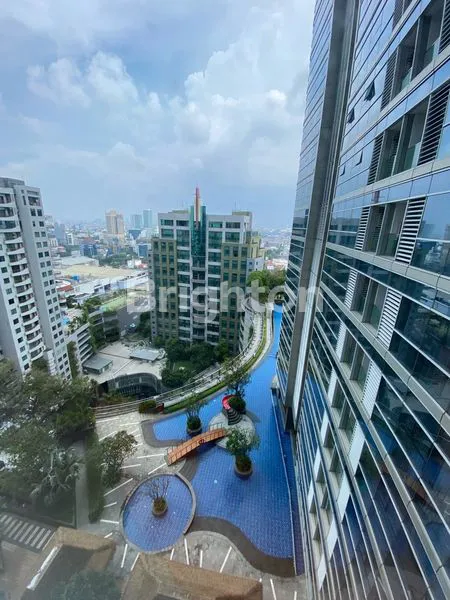 image APARTEMENT CONNECT TUNJUNGA PLAZA TENGAH KOTA TUNJUNGAN EMBONG MALANG FOR RENT (8)