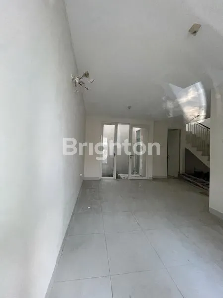 image PAKUWON CITY NEW GRESS MINIMALIS DEKAT MALL DAN ITS UNAIR WIDYA MANDALA SAN ANTONIO SAN DIEGO (4)