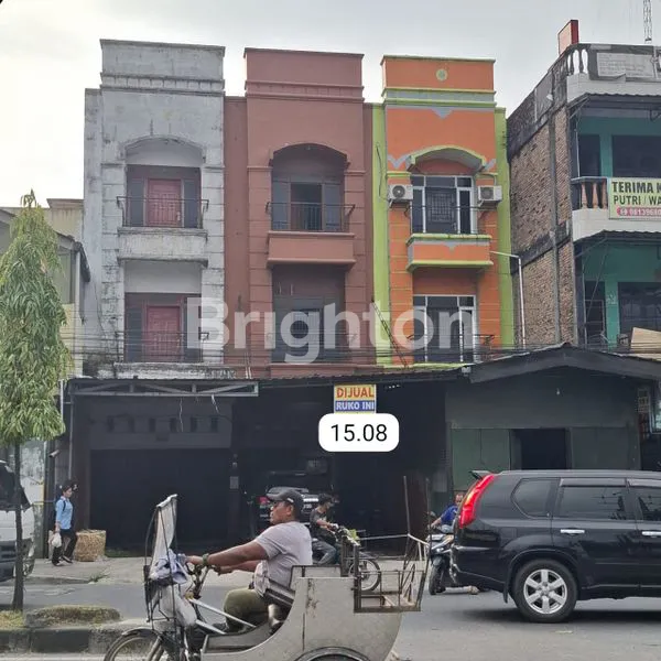 image BAGUS DAN TERAWAT RUKO 3TINGKAT DI PINGGIR JALAN BESAR SETIA BUDI MEDAN (1)