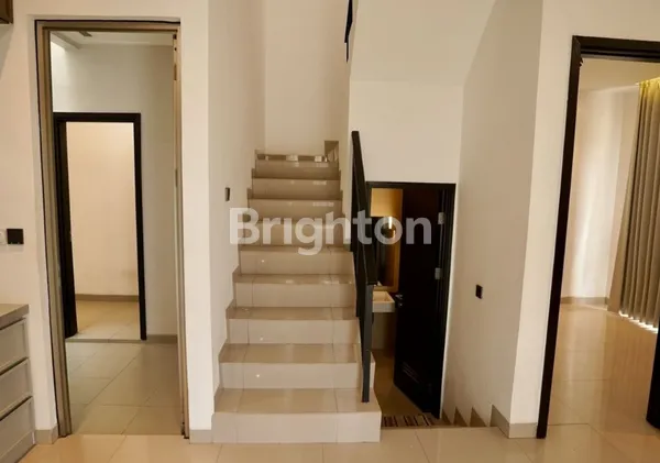 image RUMAH DI PIK, CLUSTER RIVERSIDE LOKASI CIAMIK DAN STRATEGIS (3)