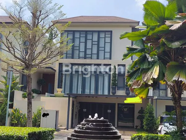 image RUMAH NAVA PARK LEBAR 13 BSD FULL BANGUNAN ADA KOLAM RENANG TANGERANG (1)