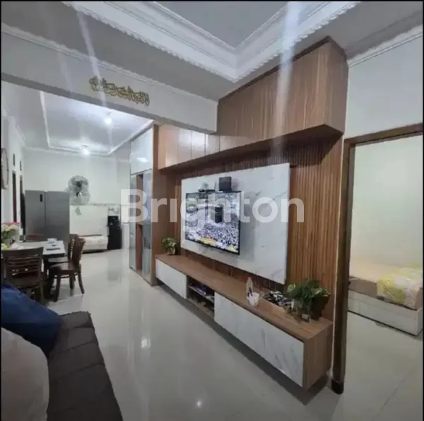 image RUMAH GUNUNGSARI INDAH 2 LANTAI SIAP HUNI (2)