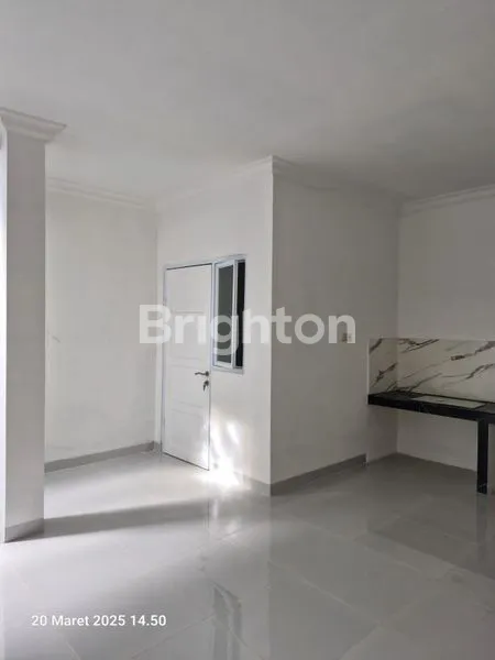 image DIJUAL RUMAH SIAP HUNI FULL RENOVE KOTA WISATA CIBUBUR (3)
