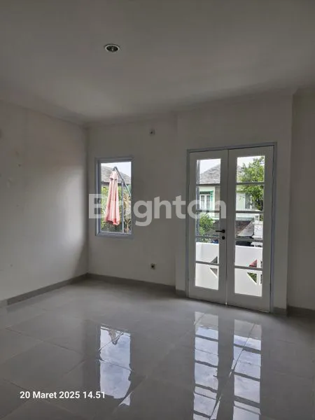 image DIJUAL RUMAH SIAP HUNI FULL RENOVE KOTA WISATA CIBUBUR (5)