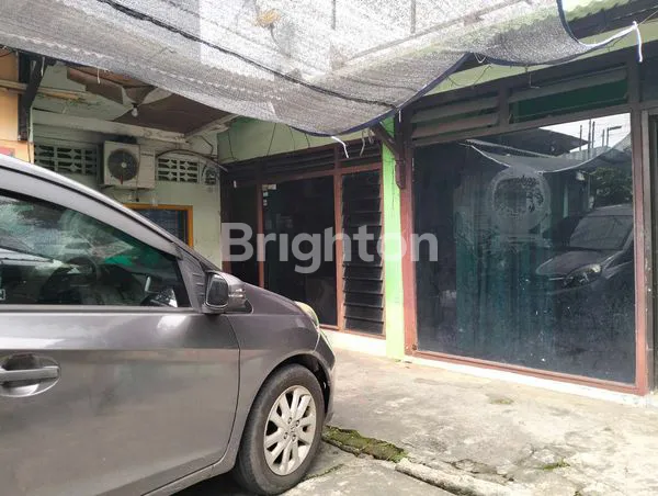 image RUMAH DIJUAL DI PINGGIR JALAN RAYA (3)