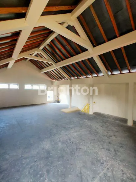 image RUMAH BAGUS DI GREMET (8)