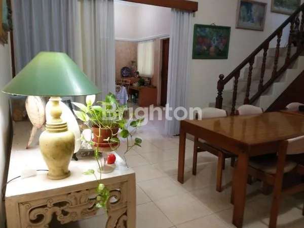 image TURUN HARGA !!! HUNIAN ASRI 2 LANTAI SEMI FURNISHED PERUMAHAN SEMOLOWARU ELOK (5)