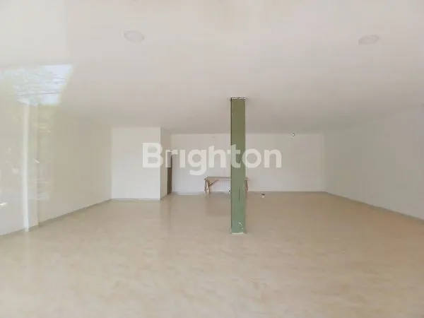 TOKO EKSKLUSIF – HANYA 3 UNIT DI JANTUNG KOTA RENON