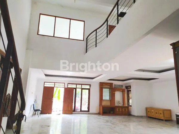 image RUMAH HITUNG TANAH DILOKASI STRATEGIS DEKAT MALL CINERE  (3)