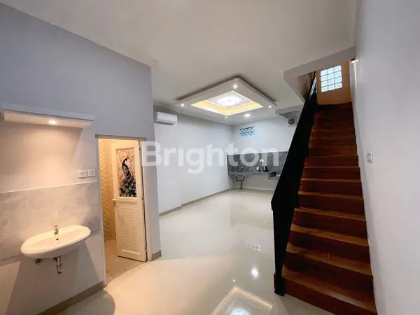 image RUMAH BARU 3,5 LANTAI MODERN MINIMALIS, SIAP HUNI STRATEGIS JALAN 2 ROW DI SAWAH BESAR PASAR BARU JAKARTA PUSAT   (2)