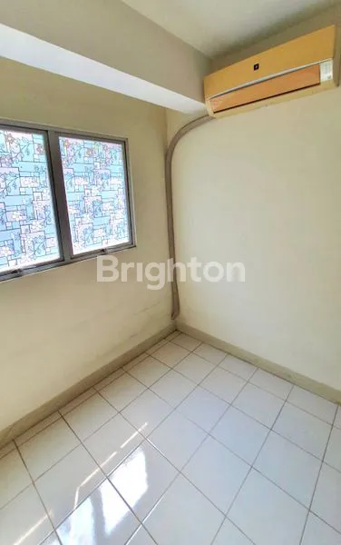 image APARTEMEN MURAH GADING ICON 2 BR 36 M² TOWER C VIEW POOL SEMI FURNISHED JAKARTA TIMUR (5)