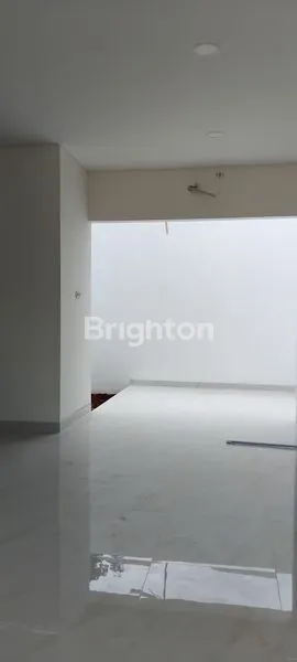 image RUMAH MEWAH MODERN 2 LANTAI BEKASI KOTA (3)