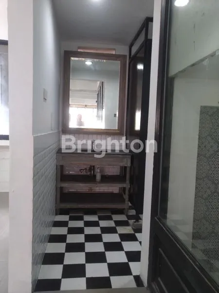 image GEDUNG DI BATU CEPER - JAKARTA PUSAT (6)