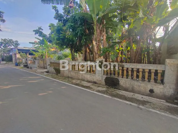 *LAHAN TANAH BONUS BANGUNAN LOKASI STRATEGIS AREA KARTASURA*