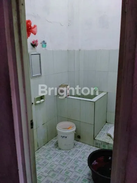 image JUAL CEPAT RUMAH 2 LANTAI SIAP HUNI DI BEKASI (5)