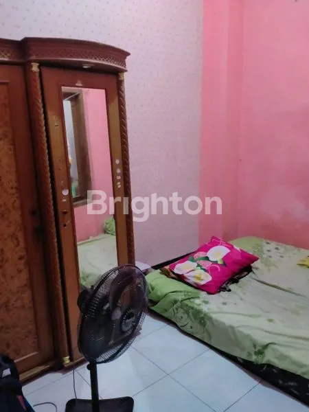 image JUAL CEPAT RUMAH 2 LANTAI SIAP HUNI DI BEKASI (4)