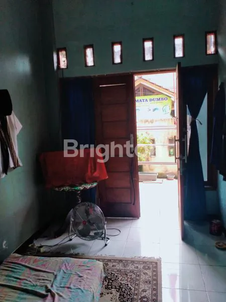 image JUAL CEPAT RUMAH 2 LANTAI SIAP HUNI DI BEKASI (7)