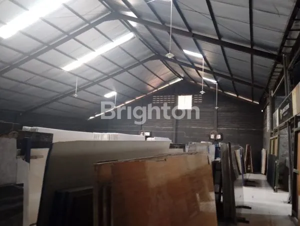 image STRATEGIS GUDANG 1300M² DEKAT TOL (2)