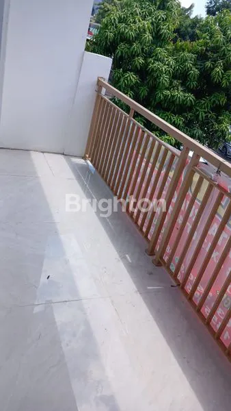 image RUKO 3 LANTAI DI KELAPA DUA TANGERANG (5)