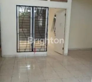 image RUMAH DISEWAKAN DI JLN MULAWARMAN (4)