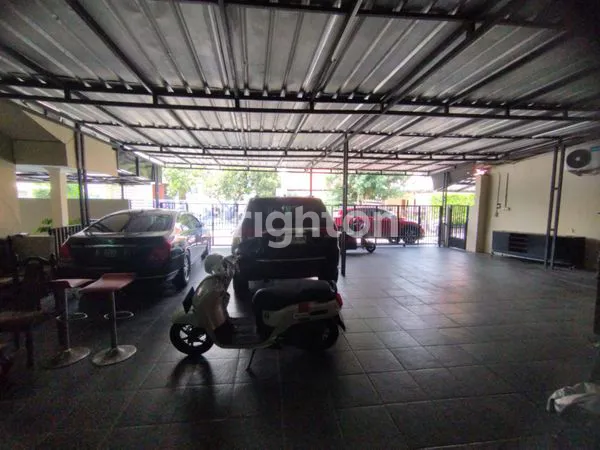 image RUMAH ASRI DENGAN 2 PAVILIUN DI KELAPA GADING (8)