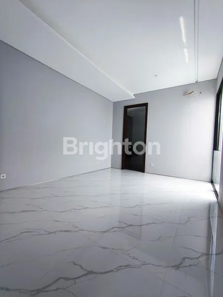 image JUAL RUMAH BARU WOODLAND CITRALAND (4)