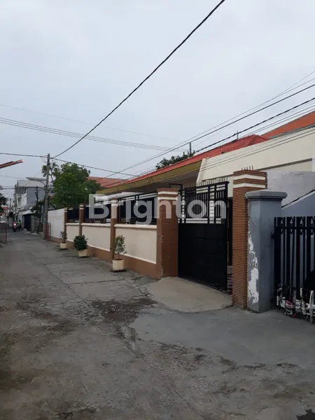 RUMAH POSISI HOOK SURABAYA UTARA