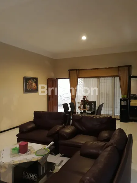 image RUMAH POSISI HOOK SURABAYA UTARA (3)