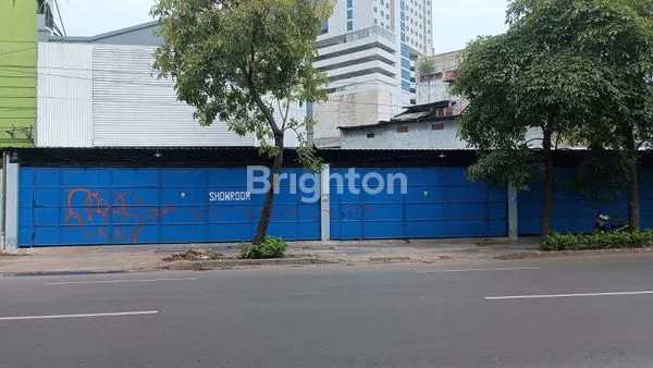 image RUMAH USAHA RAYA JEMURSARI DEKAT PRAPEN TENGGILIS SARONOJIWO INDOGROSIR SUPERINDO NGINDEN TENGGILIS KERTAJAYA (1)