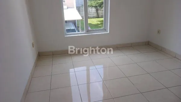 image RUMAH SERPONG PARADISE CITY 2LT STRATEGIS DEKAT BSD (6)