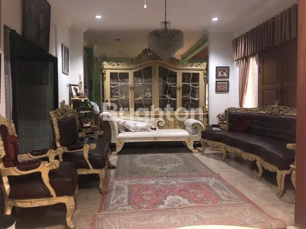 image DIJUAL RUMAH DI CENGKIR RAYA , KELAPA GADING (2)