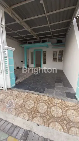 image DIJUAL CEPAT RUMAH SIAP HUNI DI PERUMAHAN GREEN MANSION REGENCY SIDOARJO  (2)