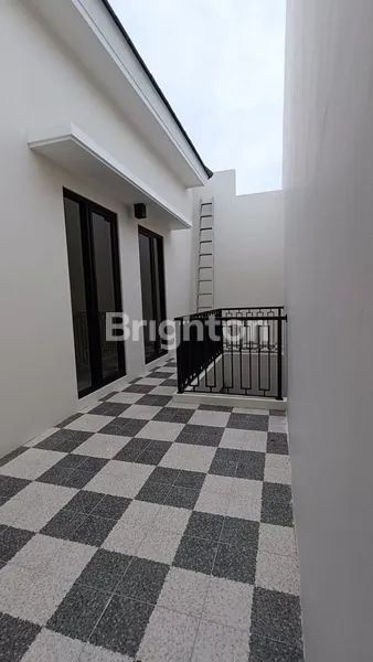 image RUMAH GRESS 2LT SANGAT DEKAT KE GALAXY MALL SEKITAR 2MENIT SAJA (2)